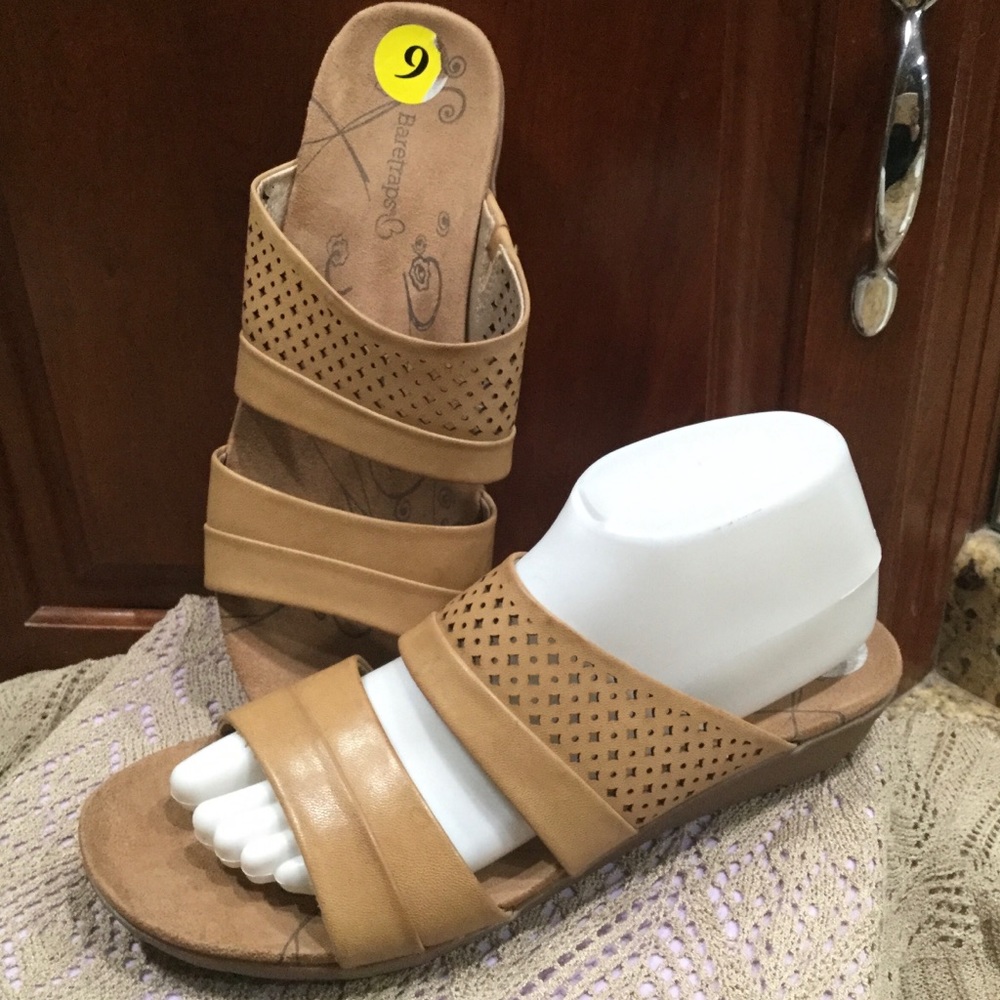 Bare Trap Slip on sandals